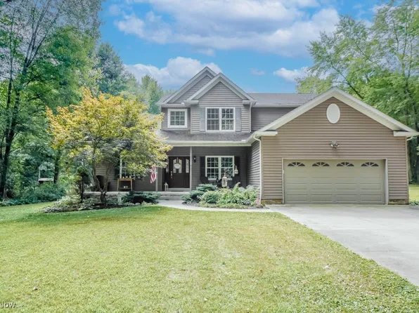 6843 Manchester Rd, Clinton, OH 44216