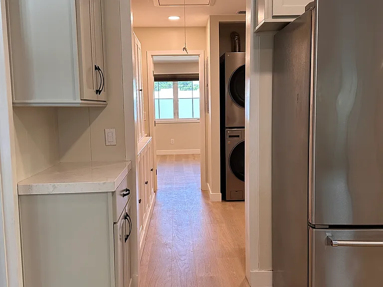 1680 W Hedding St #B — Photo 16