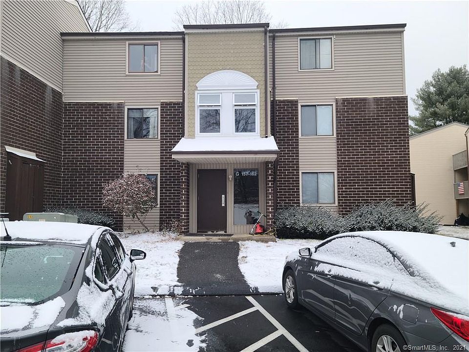 7 Padanaram Rd Danbury, CT, 06811 - Apartments for Rent | Zillow