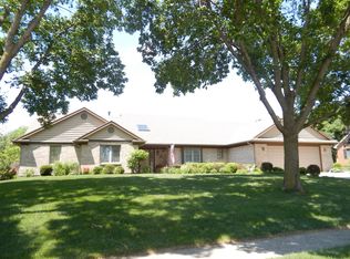 735 Larkspur Dr, Tipp City, OH 45371