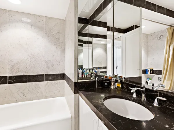 150 West 56th Street image 1 of 6