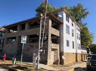 402 N Main St APT 6, Rushville, IN 46173