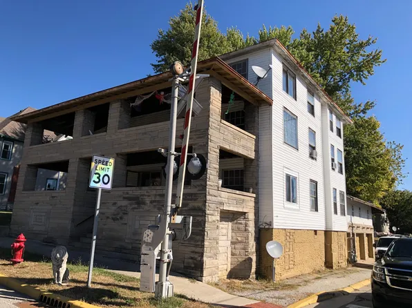 402 N Main St, Rushville, IN