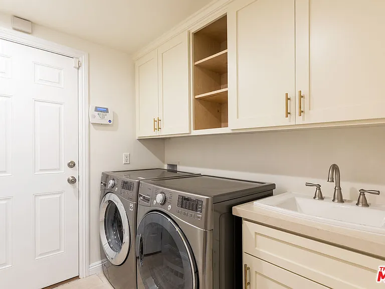 717 S Westgate Ave — Photo 23