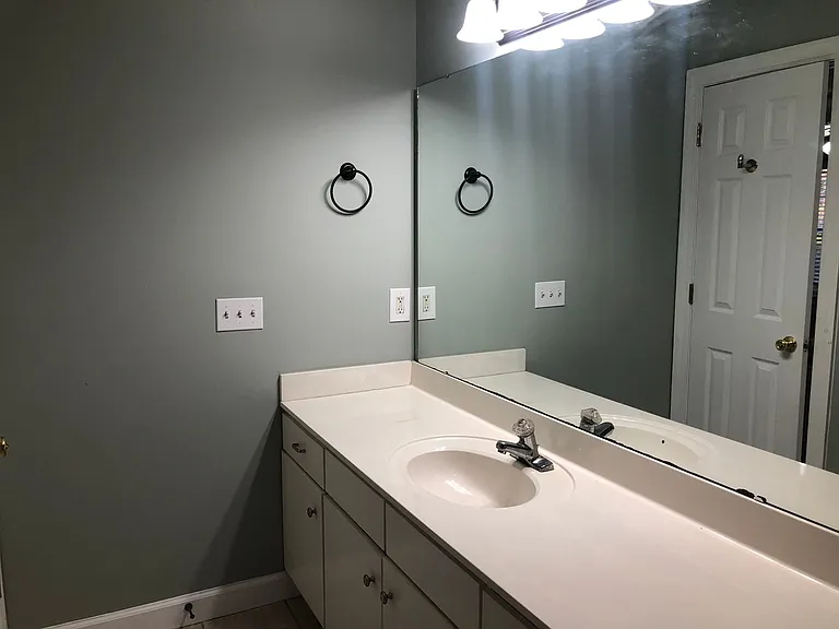 4323 Lotus Ct — Photo 39