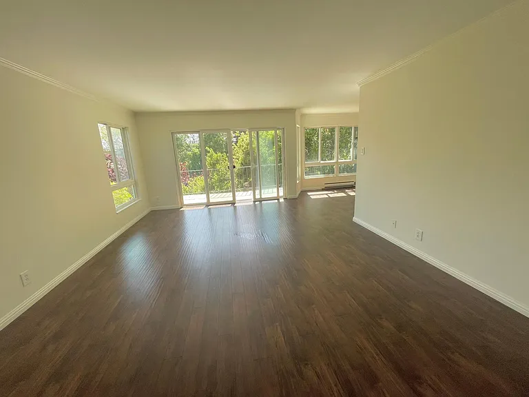 821 N Humboldt St #412 — Photo 4