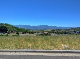 5631 Autumn Park Dr, Medford, OR