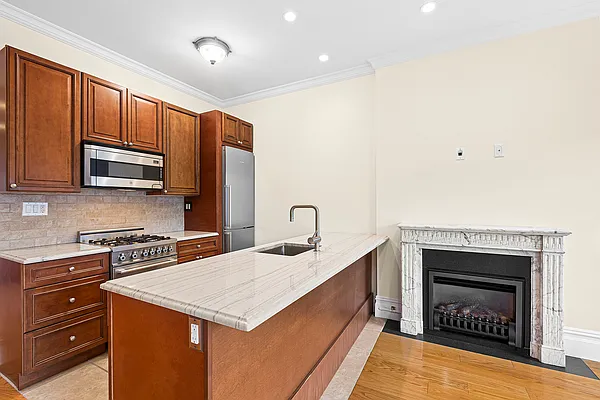 Rented by Corcoran | media 11