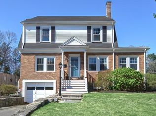 72 Martin Rd, Wellesley, MA 02481