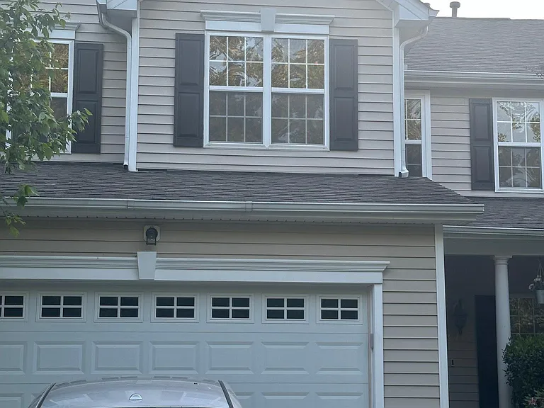 326 Luke Meadow Ln — Photo 1