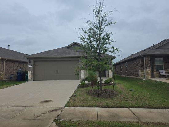 2553 Russell St, Crandall, TX 75114
