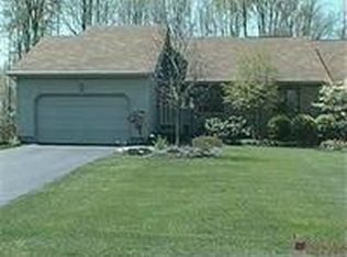 148 Turquoise Dr, Cortland, OH