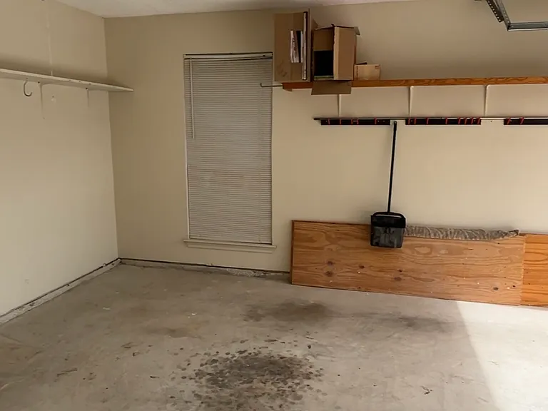 8226 Meadowside Dr — Photo 31