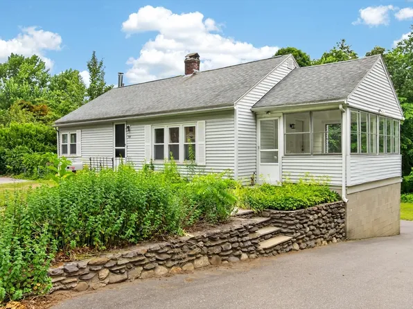 308 Union St, Leominster, MA 01453