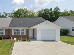 234 Village Dr, Lewisburg, WV 24901