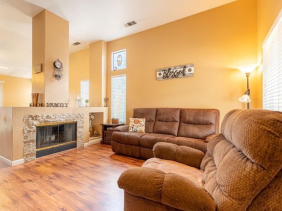 4th image of 4629 Castle Cary Ln