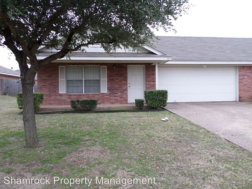 1st image of 715 Park Meadows Dr