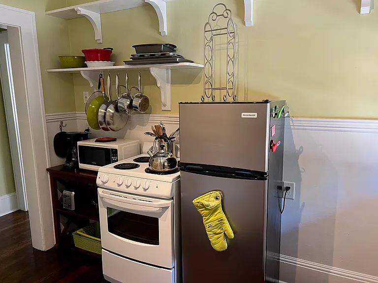 161 Edgewood Rd #2 — Photo 4