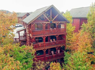 2867 White Oak Ridge Ln, Sevierville, TN 37862