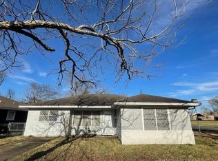 5248 Garfield Ave, Groves, TX 77619