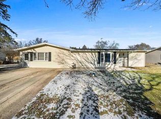 15629 Hamilton St, Granger, IN