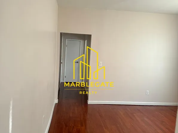155 Renner Ave, Newark, NJ