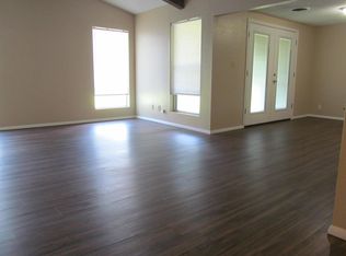 3718 Club Estates Dr, Muskogee, OK 74403