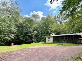 45 Jacob Rd, Waymart, PA 18472