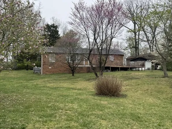 167 Leo Ave, Sparta, TN 38583