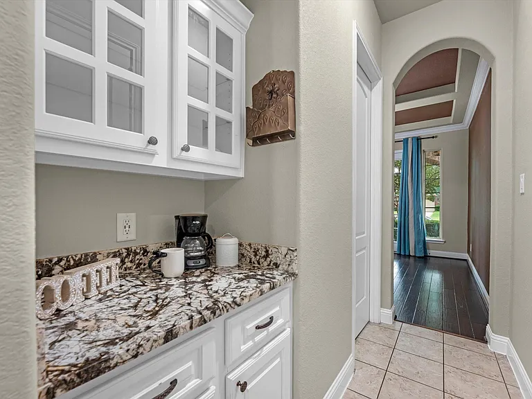 15819 Graham Spring Ln — Photo 20