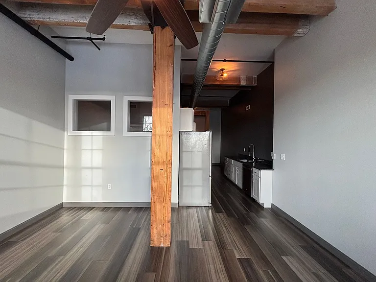 Oak Knitting Mill Apartments Franklin Square Available — Photo 12