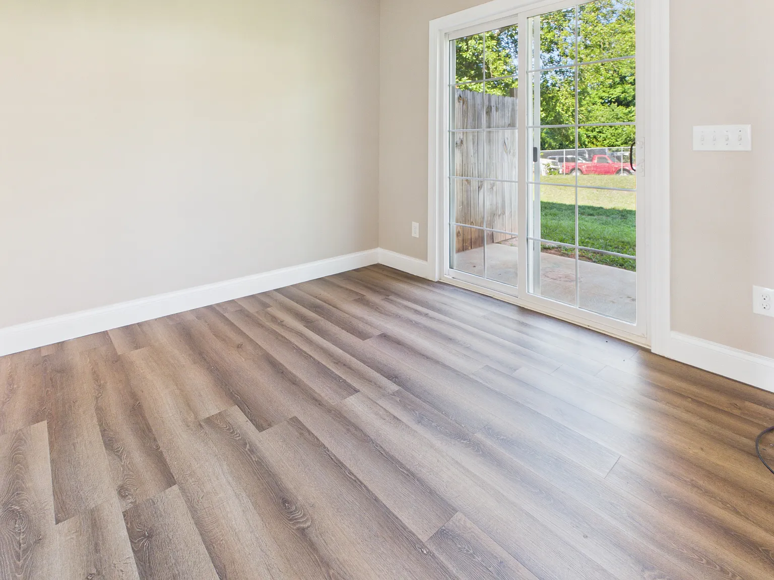 3 bed, 2.5 bath, 1203 sqft, $1,450 — Photo 4