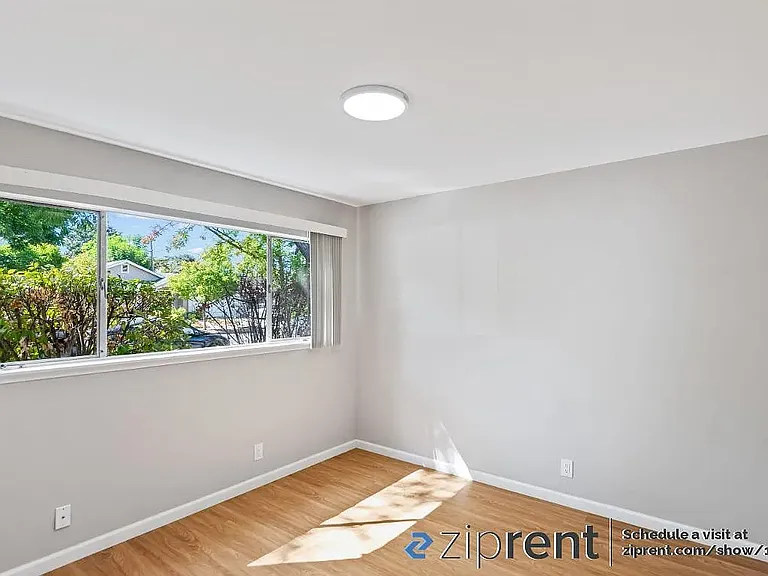 4559 Piper Dr — Photo 14