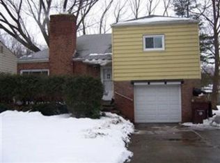 1808 Red Bird Rd, Madison, OH 44057