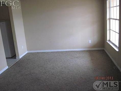 3rd image of 205 SE 8th St