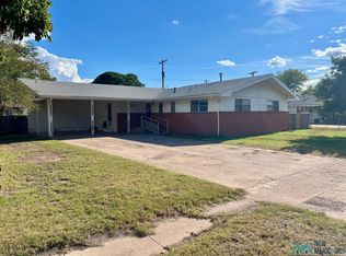 719 W 16th Ln, Portales, NM 88130