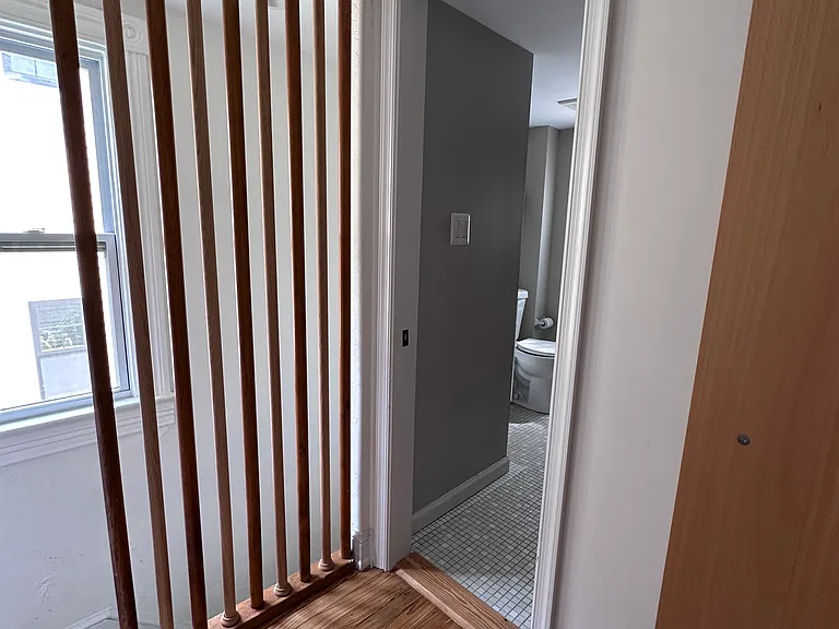 123 Grant Ave — Photo 22
