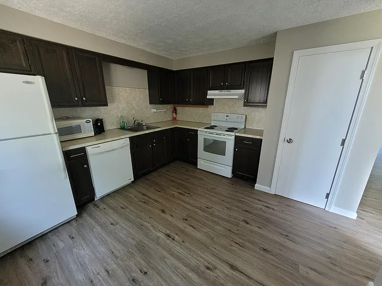 794 Hayward St #C — Photo 1