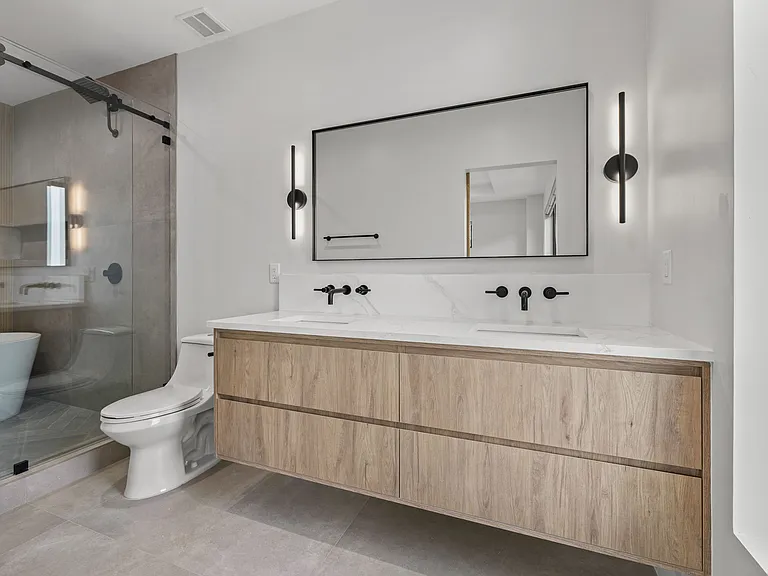 2507 N Massachusetts Ave #2 — Photo 7