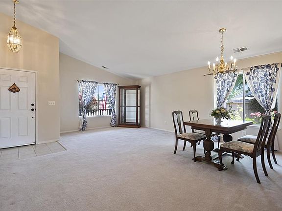 4th image of 9013 Brittany Ct