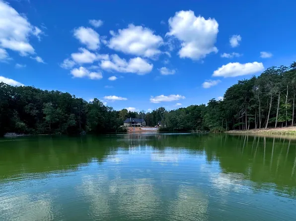 1121 Foster Rd, Inman, SC 29349