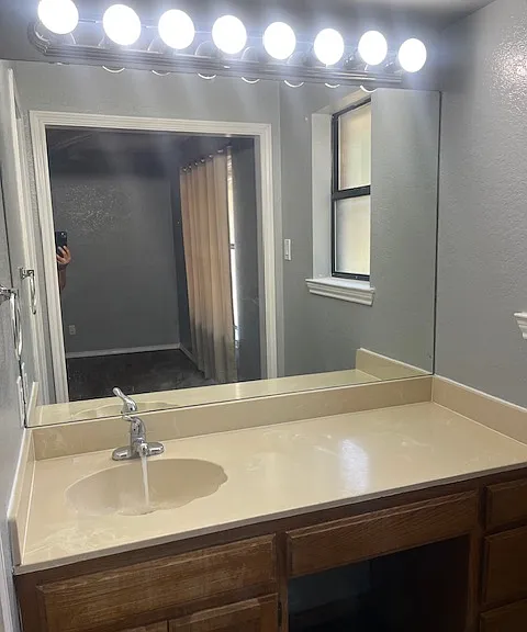 409 Walnut Creek Dr — Photo 4