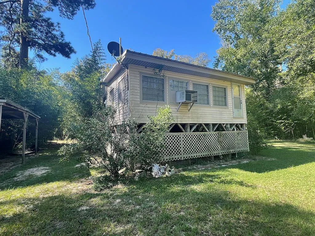 615 County Road 3709, Colmesneil TX - Owner Finance Home