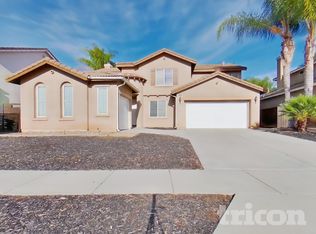 33558 Iris Ln, Murrieta, CA 92563