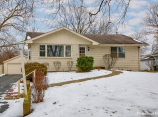 119 Highland Rd, Willowbrook, IL 60527