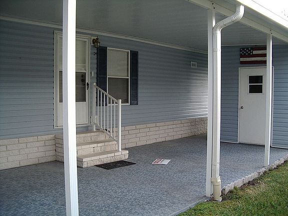 carport/frontdoor/ shop