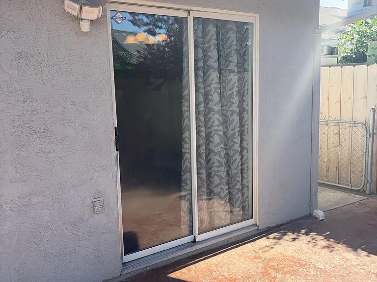 3431 Arizona Ave — Photo 14