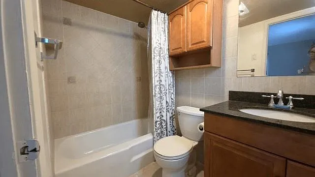 253 S Cypress Rd #225 — Photo 7
