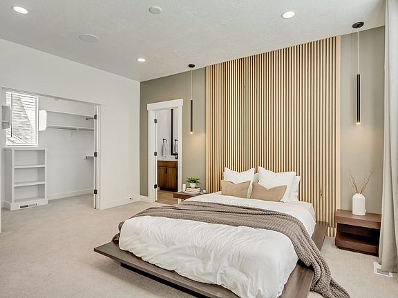 The Innovator Owner s Bedroom Daybreak Contempo Collection Cascade Village