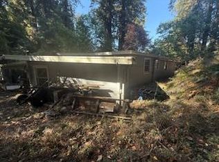 55 Park Rd, Woodacre, CA 94973